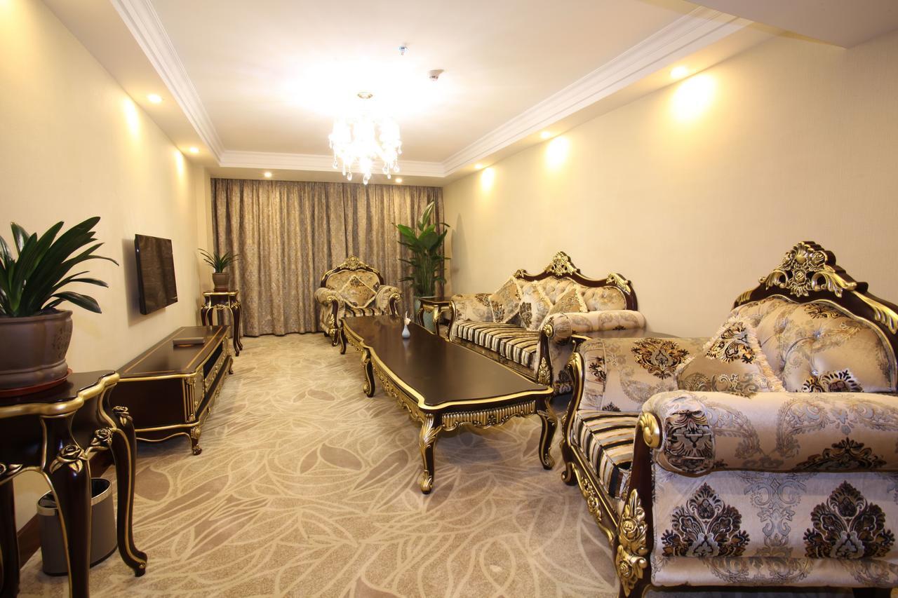 Guangzhou Jin Wan Li Business Hotel Exterior photo