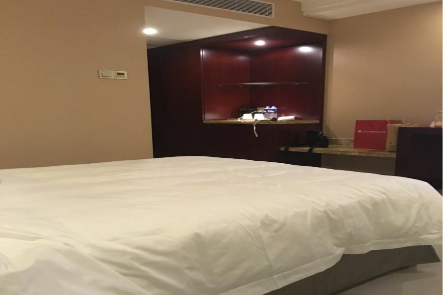 Guangzhou Jin Wan Li Business Hotel Exterior photo