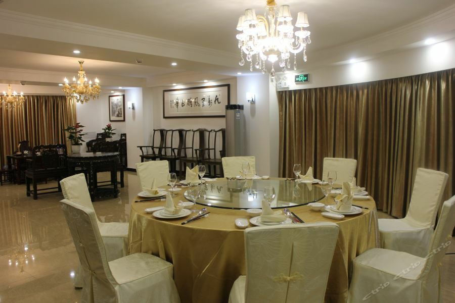 Guangzhou Jin Wan Li Business Hotel Exterior photo